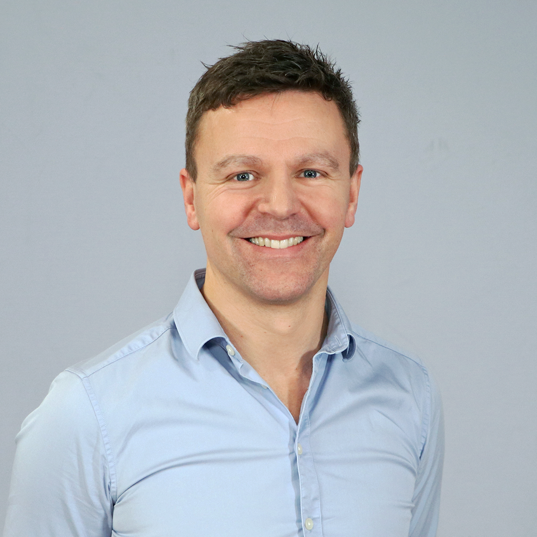 Peter - 1080x1080 Peter - 1080x1080